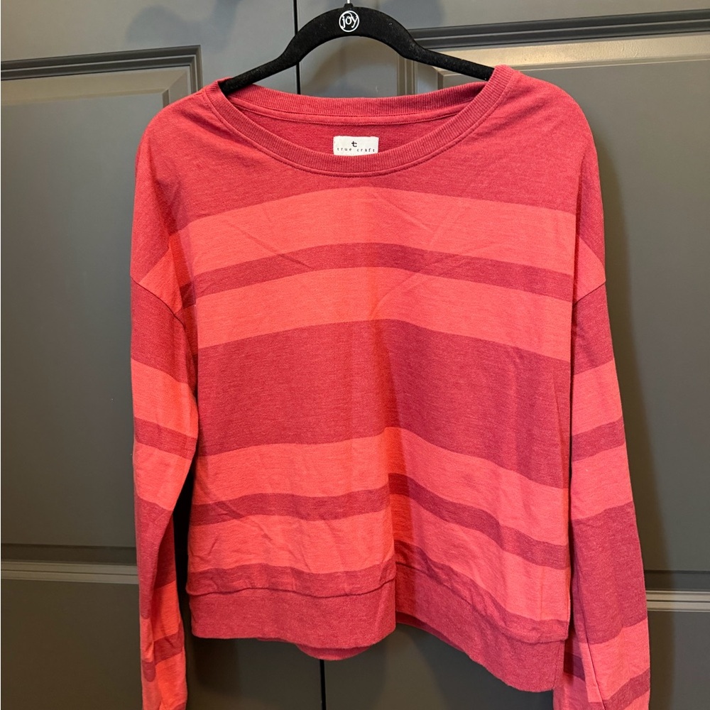 True Craft Red and Coral Striped Lightweight Pullover